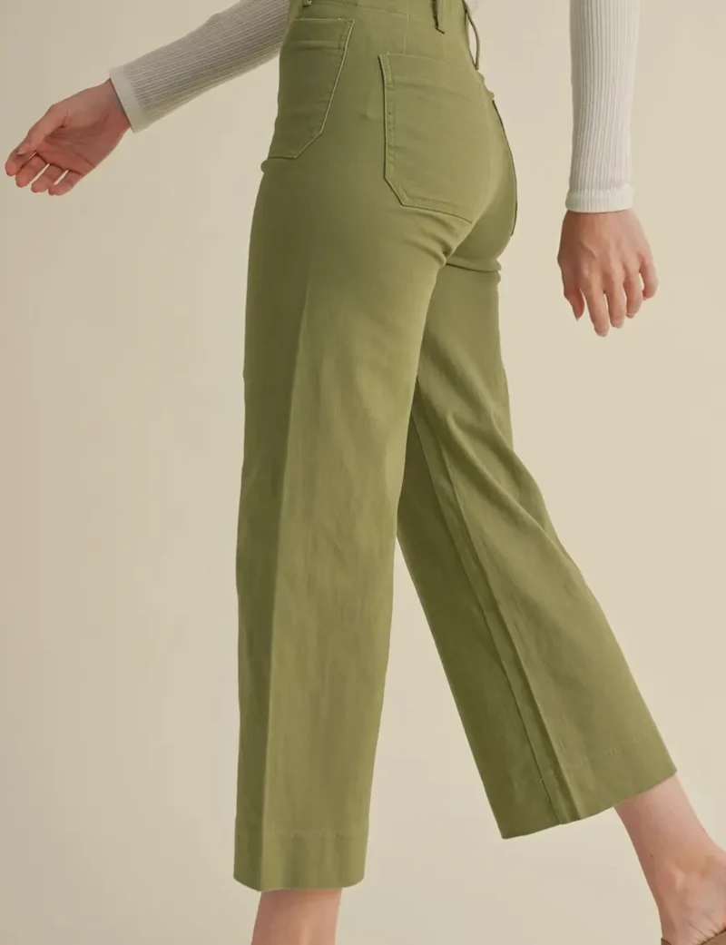 The Fall Cropped Jean