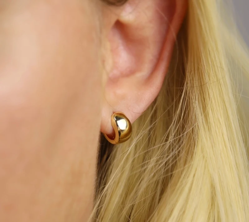 Gold Filled Chunky Hoop