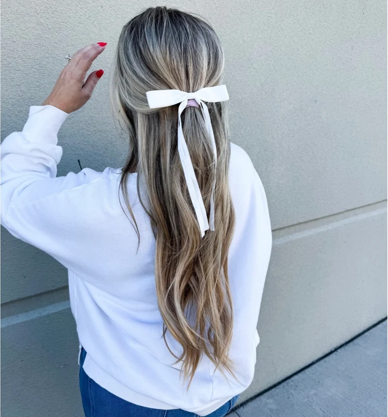 Soft Girl Era Bow
