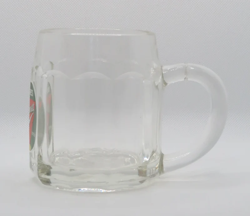 Ancienne chope émaillée bières Breuvart contour blanc